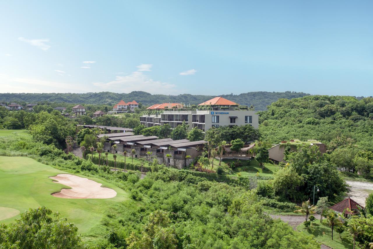 Wyndham Dreamland Resort Bali Uluwatu Exterior foto