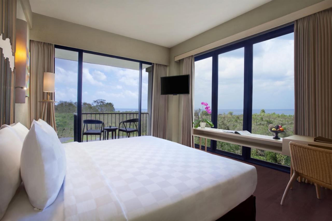 Wyndham Dreamland Resort Bali Uluwatu Exterior foto